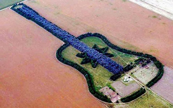 Kathleenloomis Ragged Cloth Cafe Serving Art And Textiles