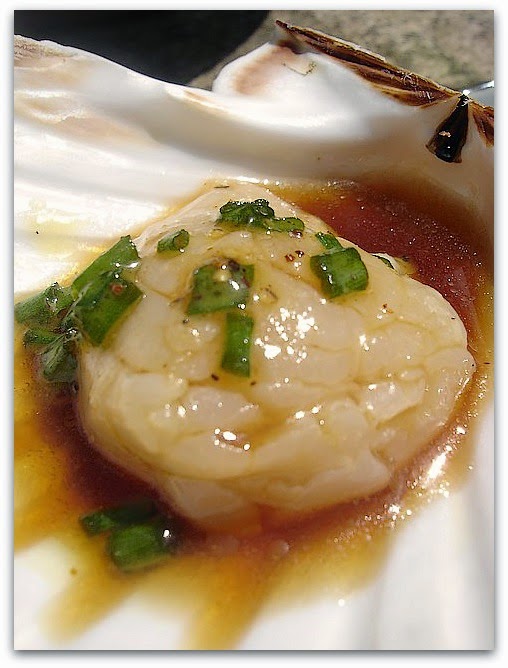Un dimanche a la campagne Sashimi de coquilles St Jacques au yuzu
