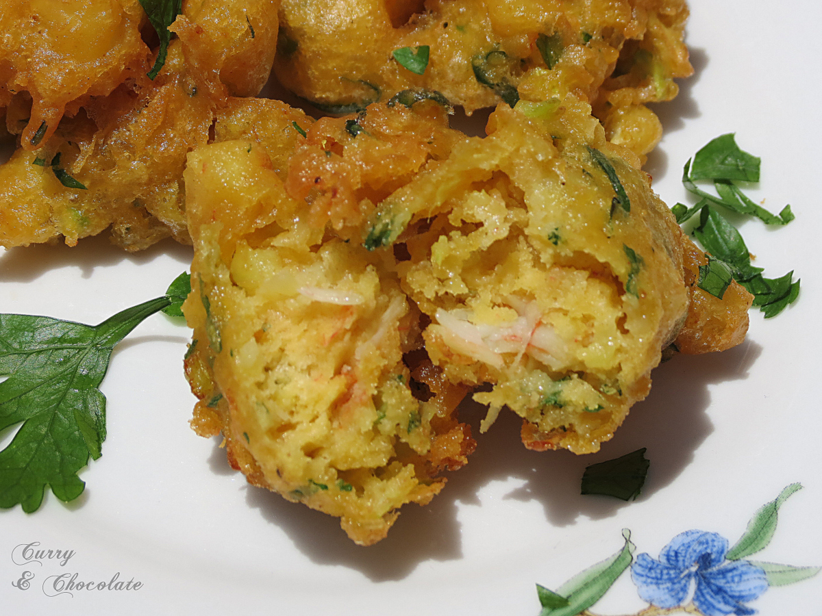 Buñuelos de gambas y calabacín - Prawn and zucchini fritters Buñuelos de gambas y calabacín - Prawn and zucchini fritters