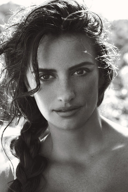Penelope Cruz Vouge Magazine Wallpapers Penelope Cruz Vouge Magazine Wallpapers