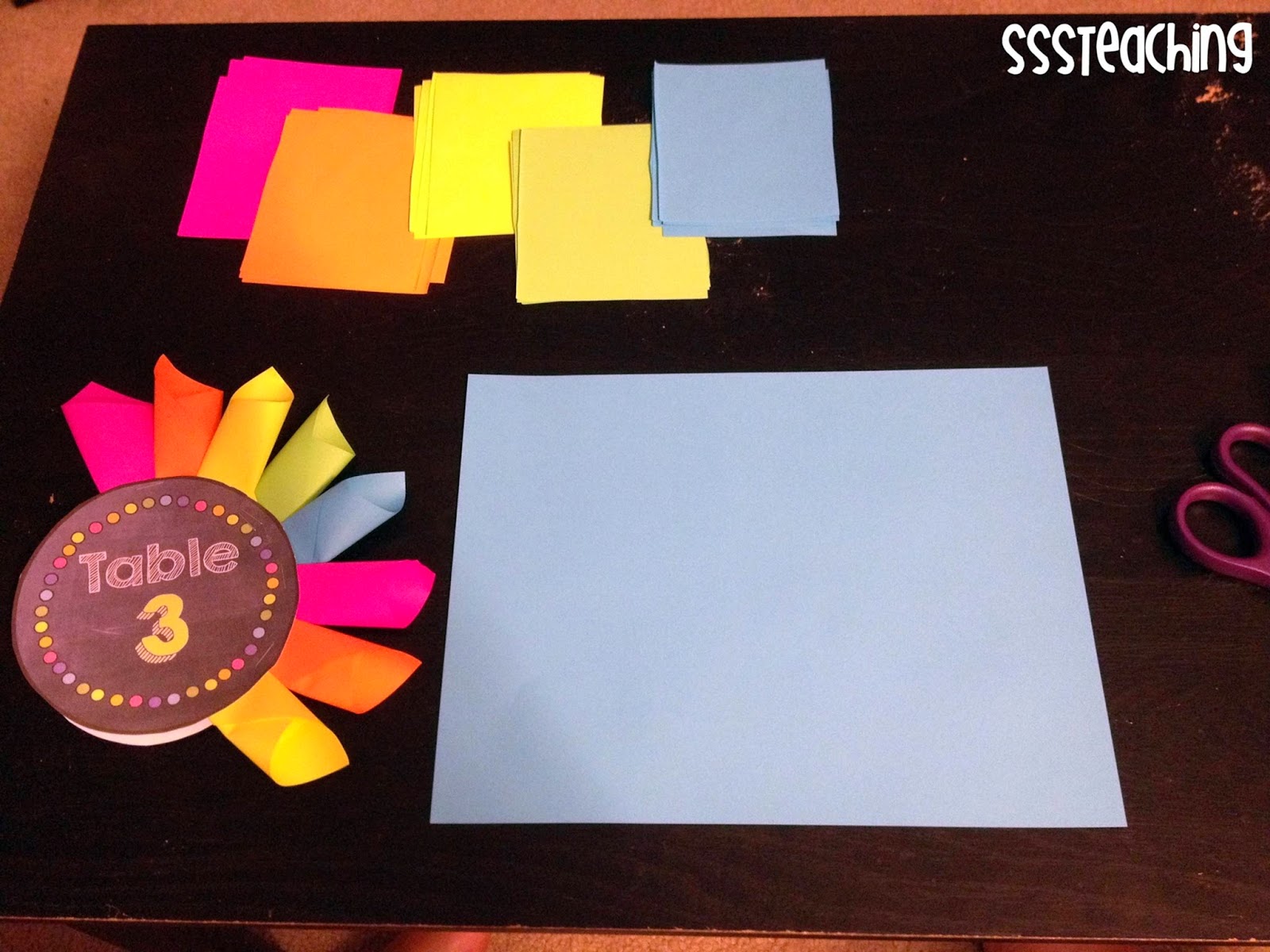 Monday Made It Rolled Paper Table Decor! SSSTeaching