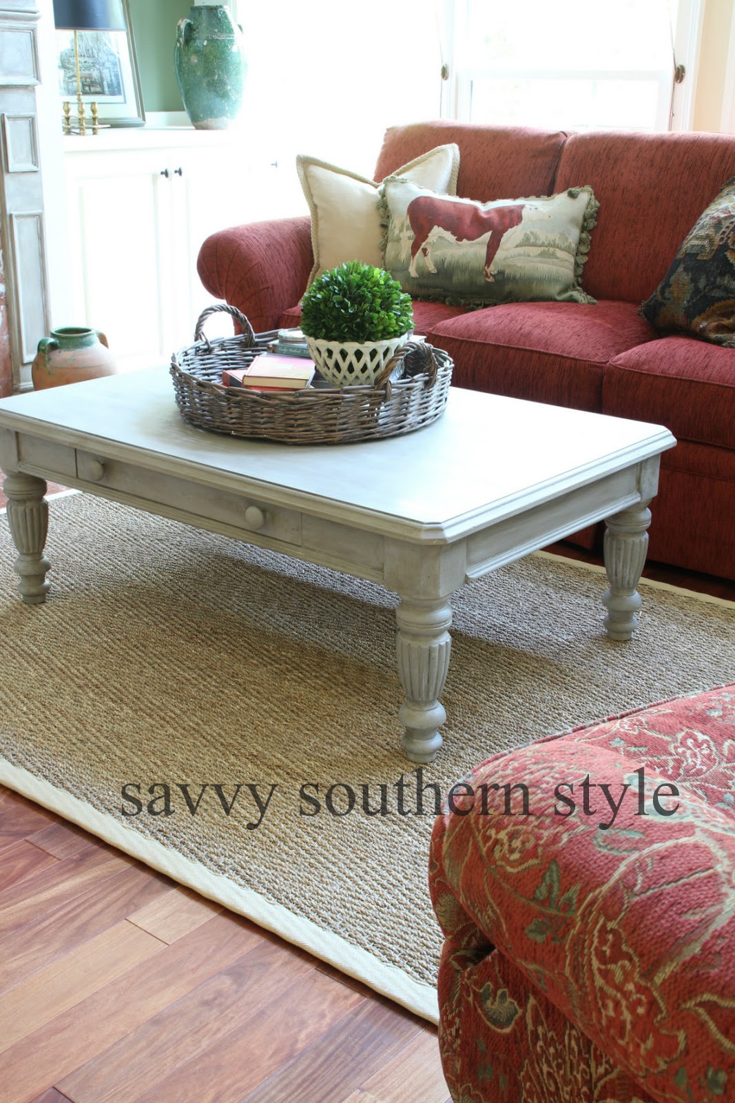 Savvy Southern Style : It's Only Paint coffee table makeover