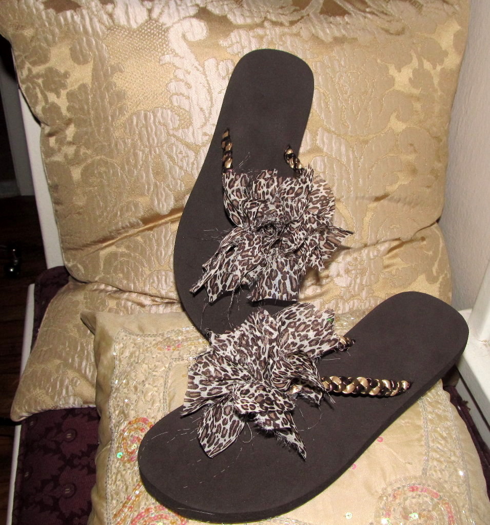 WobiSobi Fun,Beach Shoes.