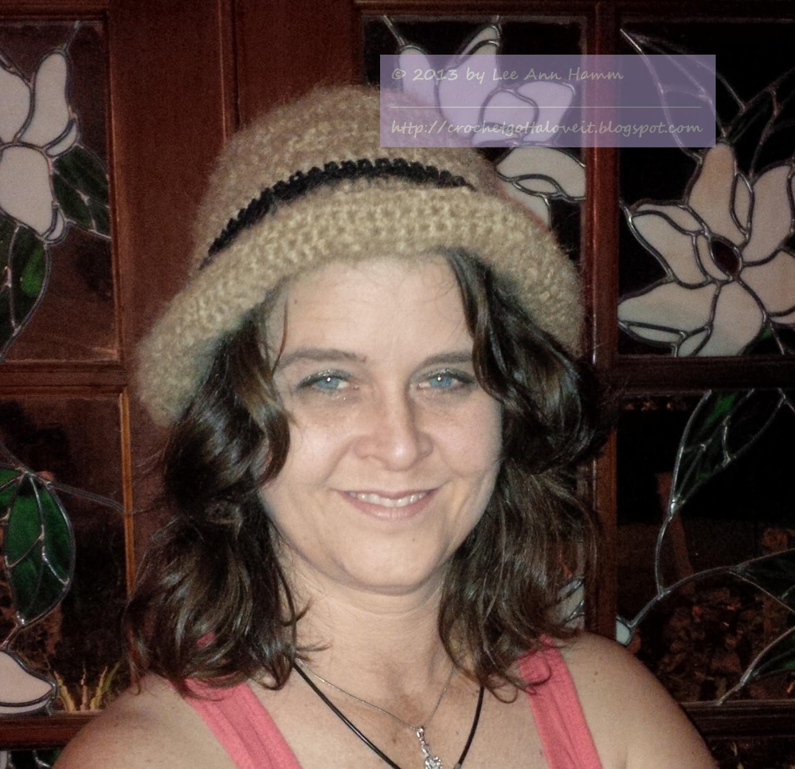 crochet gotta love it blog rolled brim hat caron victorian christmas gold yarn