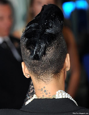 Click on the Image for Larger View Rihanna_FilmyFun.blogspot.com