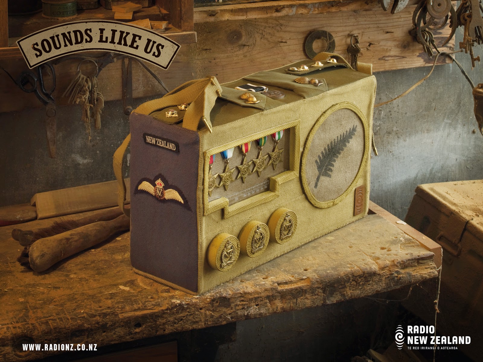 CONTOH SKRIP IKLAN RADIO SEDERHANA BAHASA SAMBAS Irwan