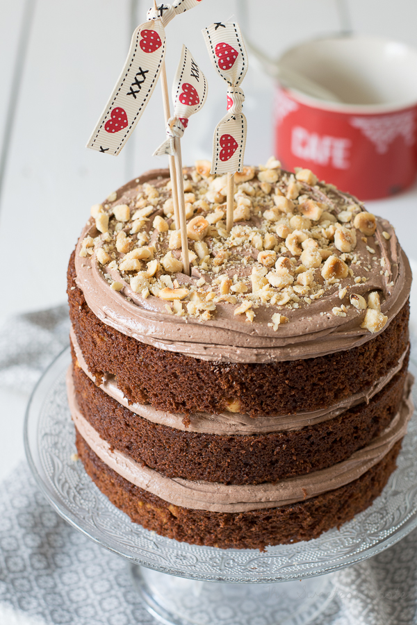 Tarta de chocolate y avellanas