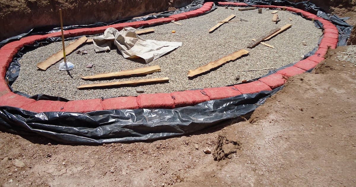 Building An Earthbag Home in Northern New Mexico Bags Filling