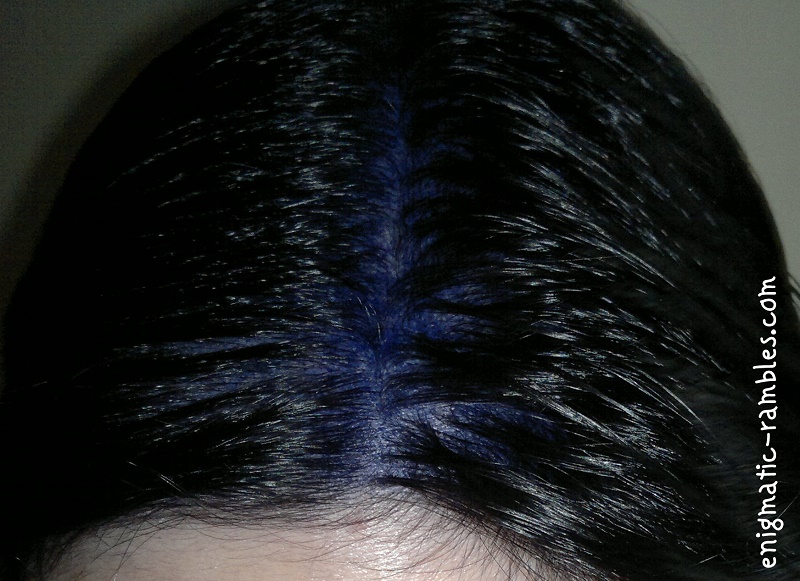 3. Schwarzkopf Cosmic Blue Hair Dye - wide 5