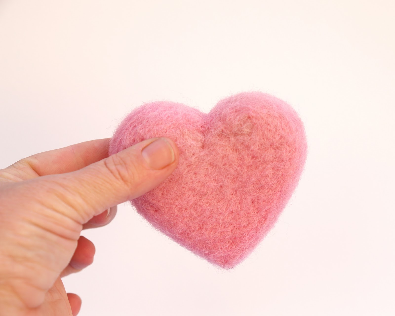 Tutorial Needle Felted Hearts for Valentine's Day The Magic Onions