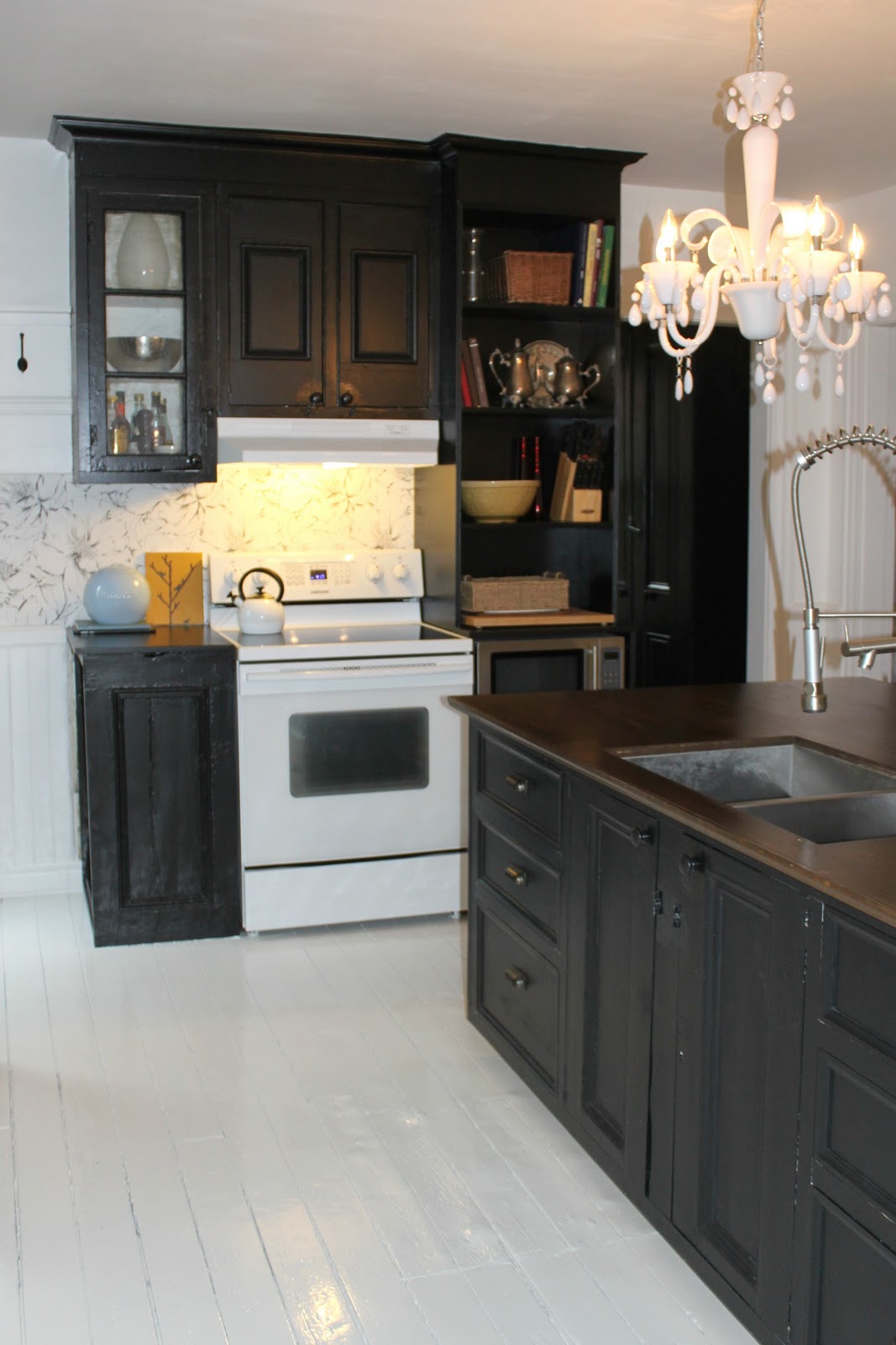 modern jane White Painted Floor Part 2 & A Finished Kitchen!