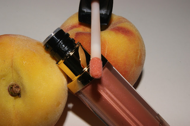 Revlon Life's a Peach Lip Gloss