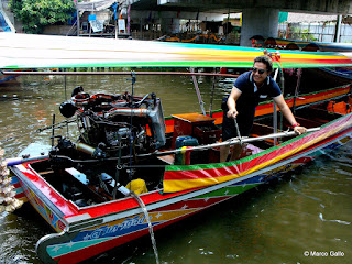 MERCADO FLOTANTE TALING CHAN, BANGKOK. TAILANDIA