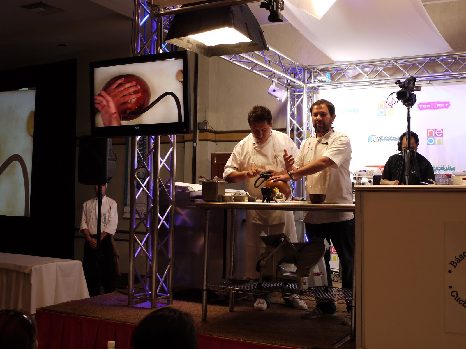 Street Gourmet LA Ensenada Gastronomica 2011 Ensenada Receives its