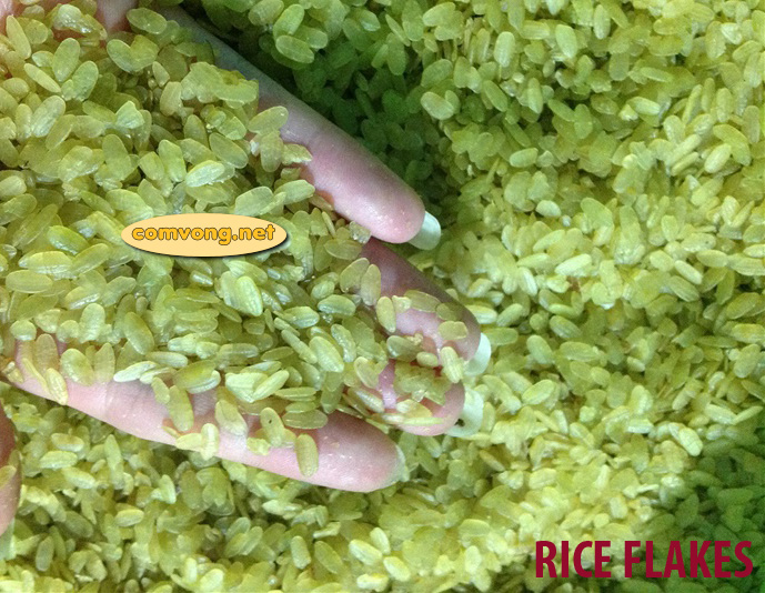 Dry rice flakes