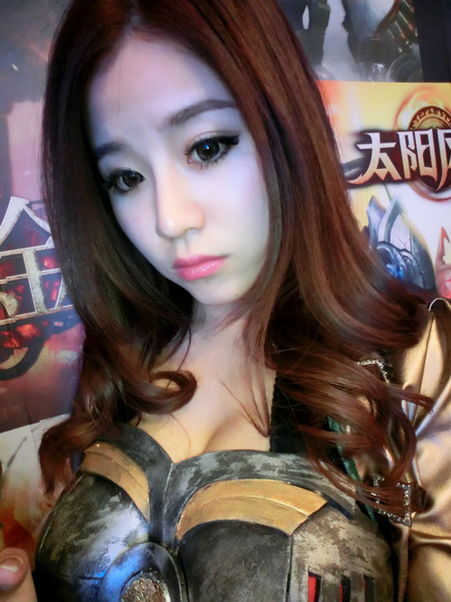 girl xinh trung quốc khoe ngư