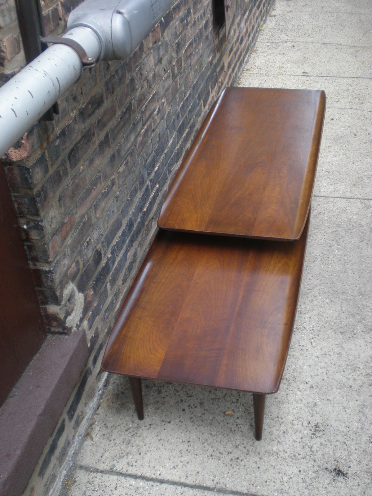 Mid Century Chicago Bassett Artisan Walnut Dual Level Swivel Coffee