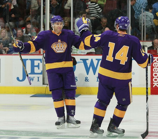 The Throwback Report: Los Angeles Kings vs. Vancouver Canucks