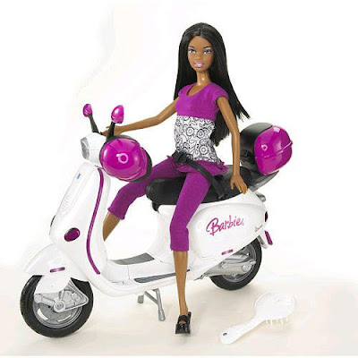 Фото мотороллера для куклы Барби