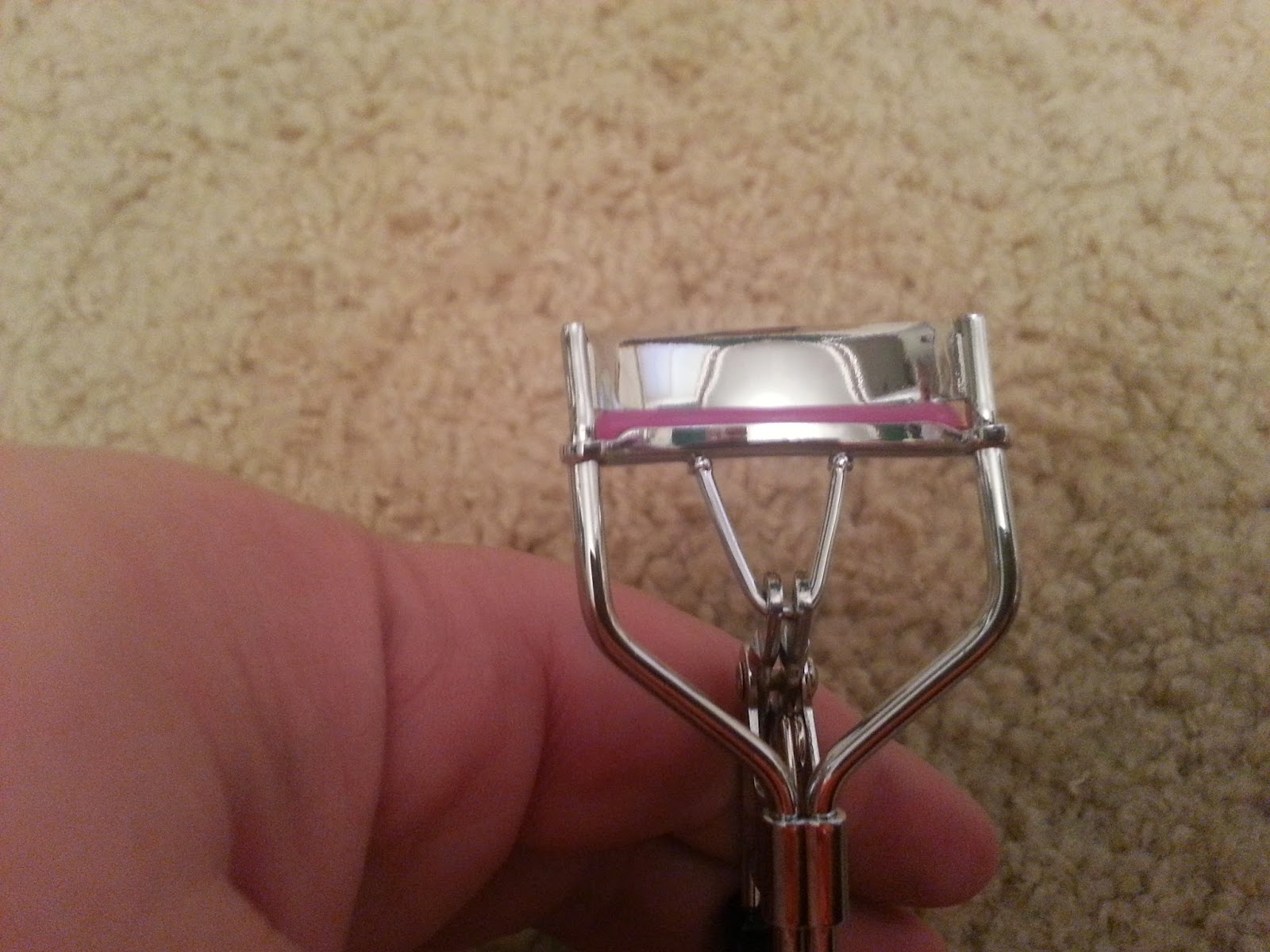 Simply Kelina Precision Eyelash Curler Plus 2 Refill Pads Review