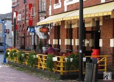 1Flowers City Casuals 2011