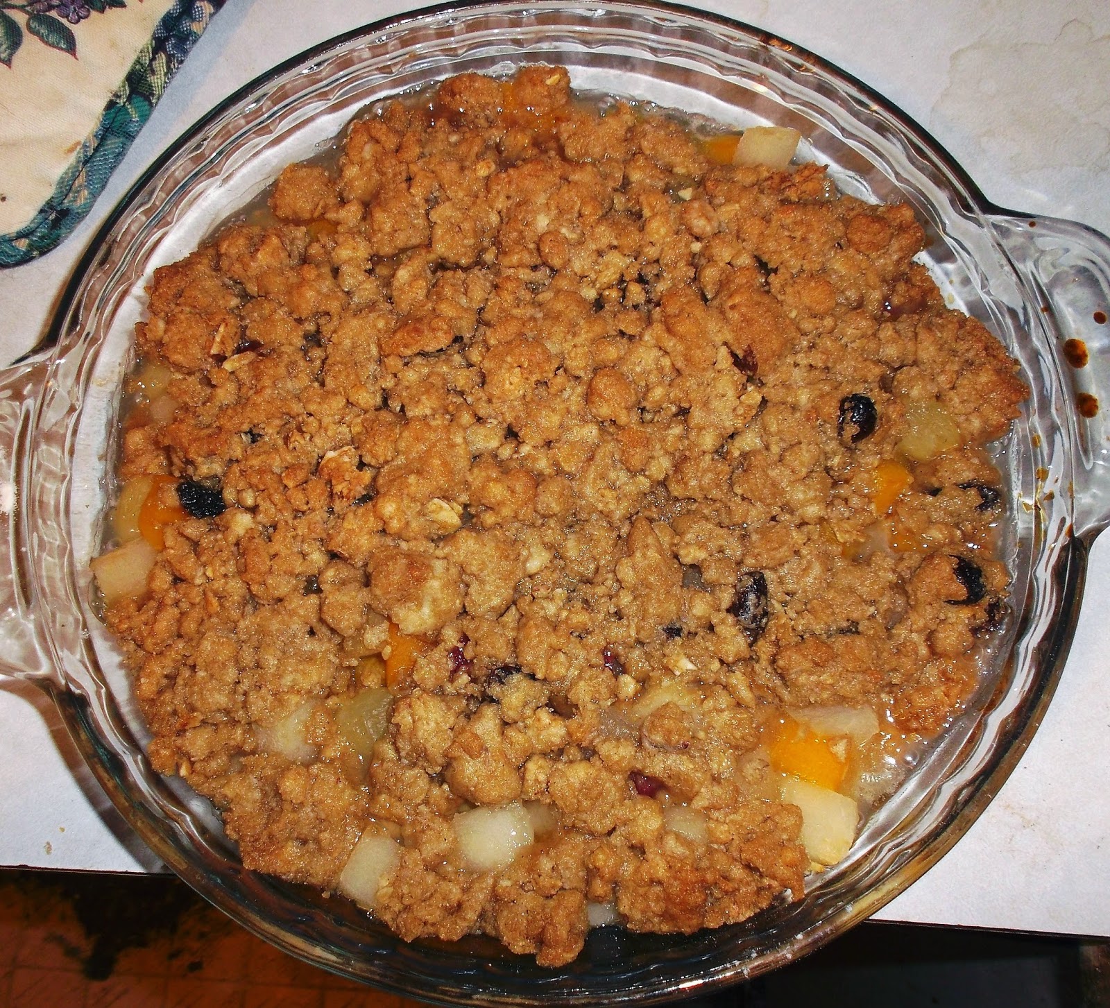 The Love Birds Cafe Mixed Fruit Crisp