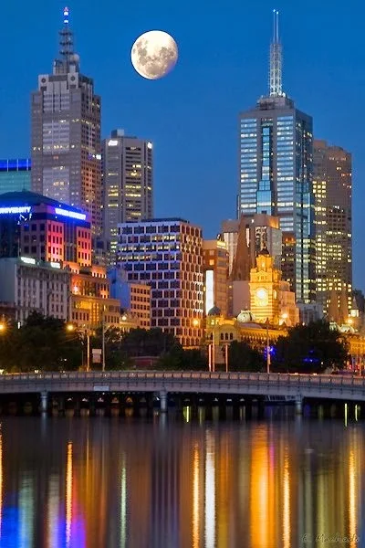 Melbourne is the capital in the state of Victoria,