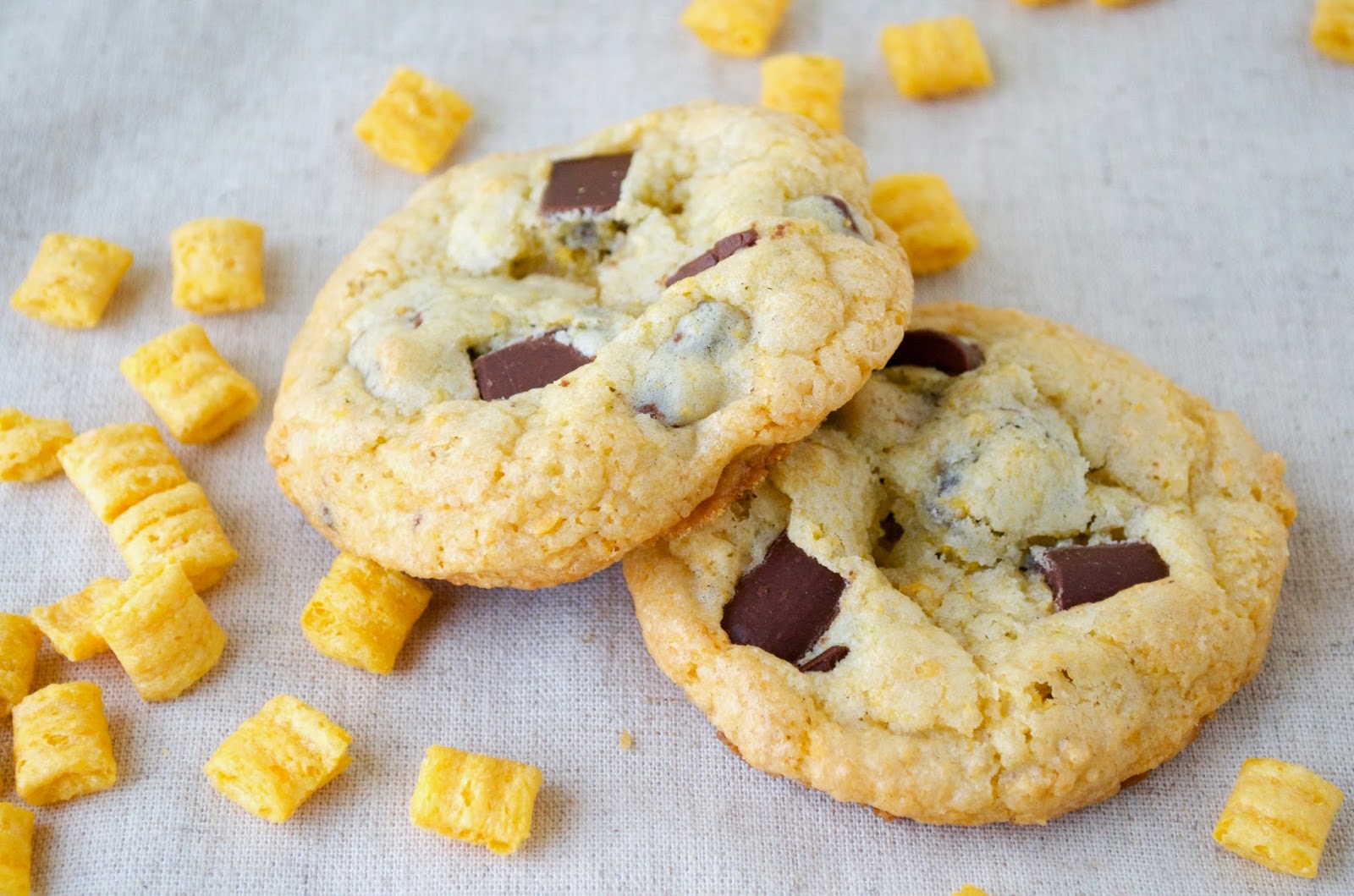 In a Nutshell... Captain Crunch Chocolate Chunk Cookies