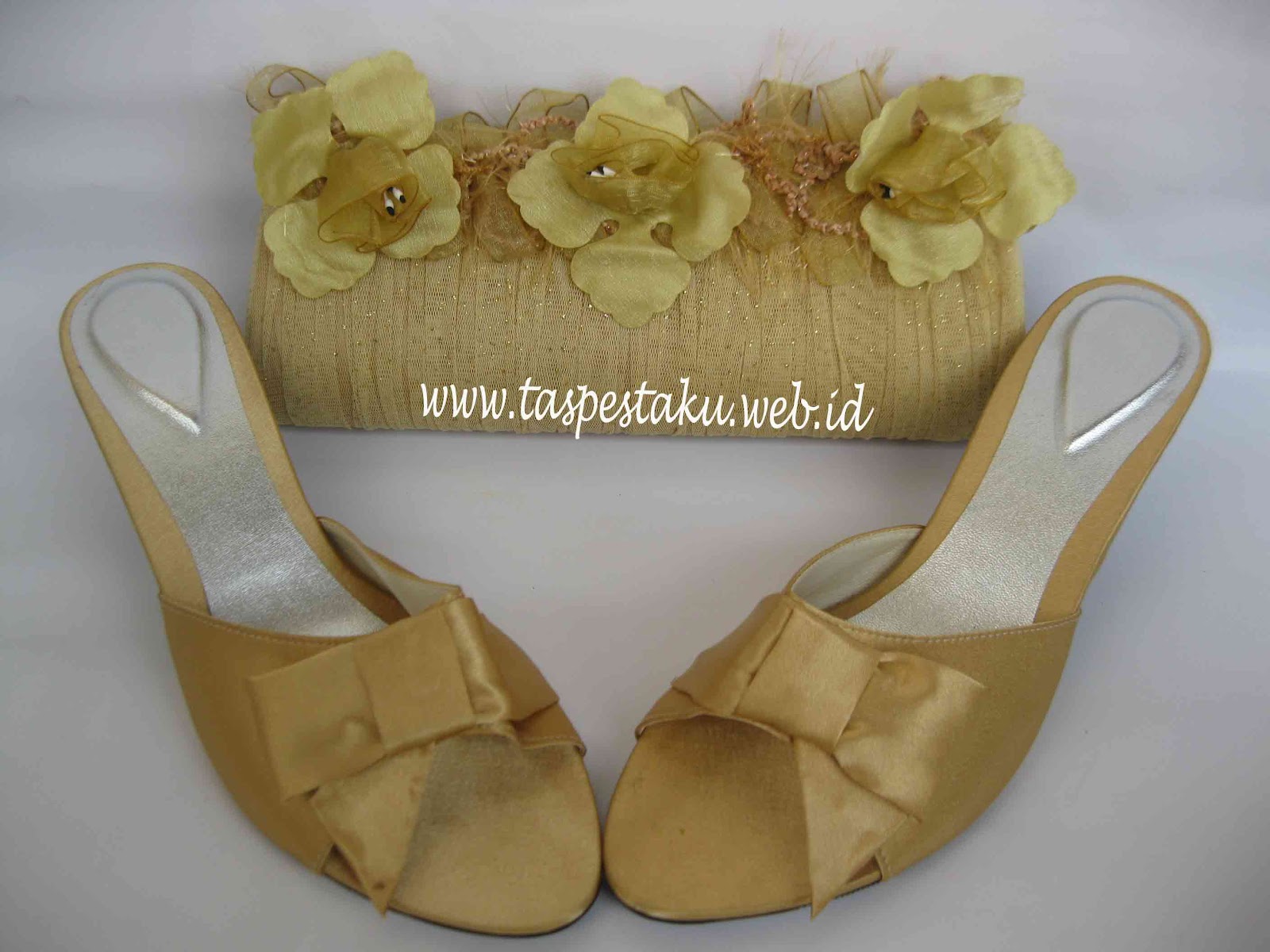 tas pesta clutch bag taspestaku warna gold emas tas tas pesta clutch bag taspestaku warna gold emas tas