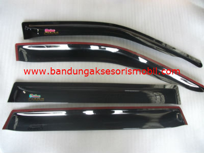 Talang Air Carens Original Black Depan Belakang Talang Air Carens Original Black Depan Belakang