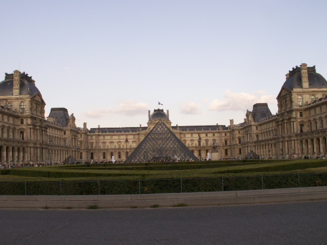 France travel insurance Musée du Louvre in Paris Belong Trip