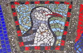 Red eyed gull mosaic, Petone Beach