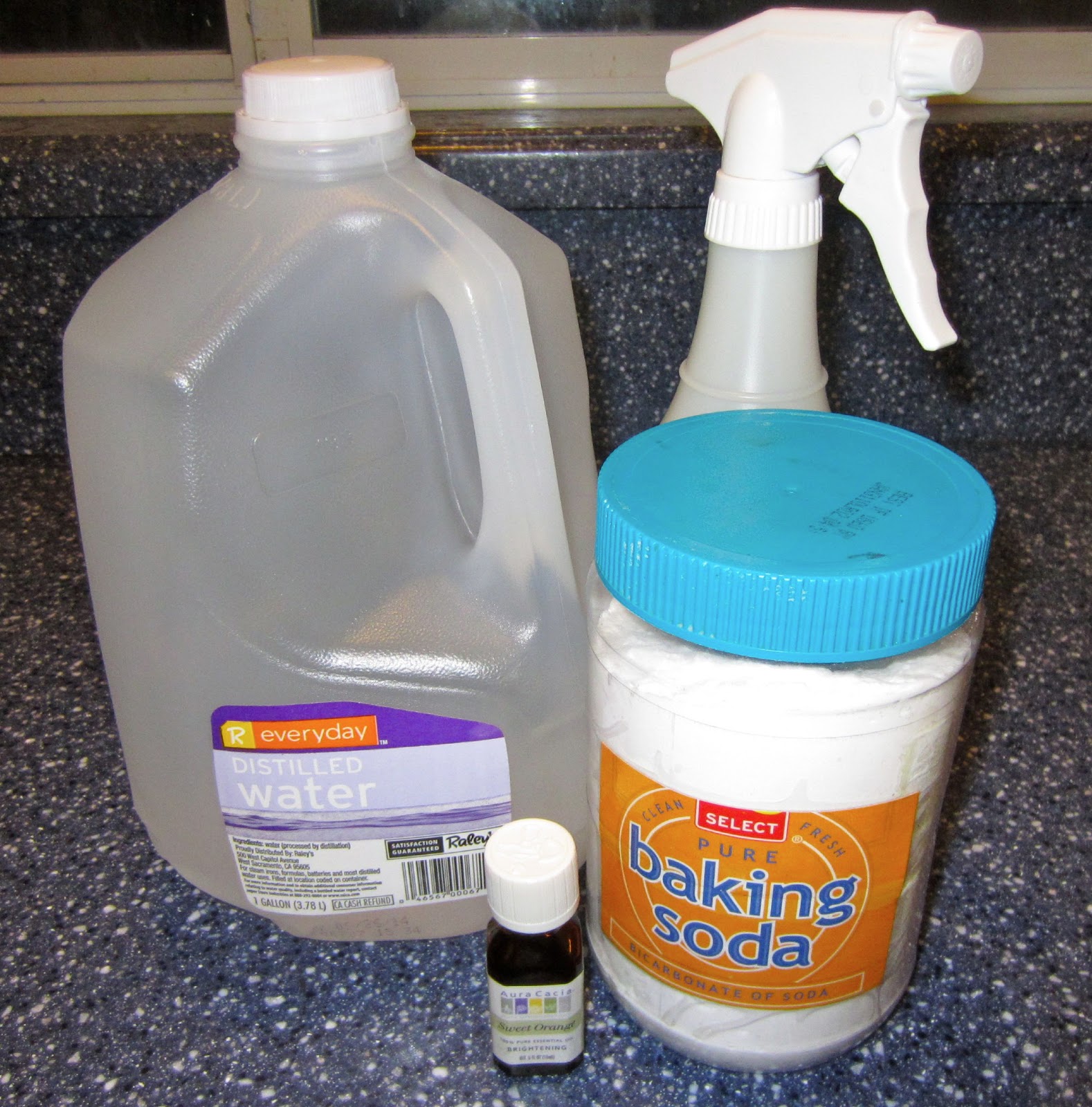 Homemade, Natural Febreze Brown Thumb Mama