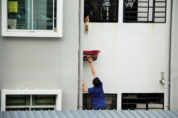 Aksi penyelamatan kucing terperangkap di Cyber City Apartments Kota Kinabalu.