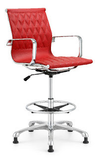 Woodstock Marketing Annie Stool Woodstock Marketing Annie Stool