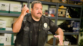 Kuvahaun tulos haulle paul blart hot sauce