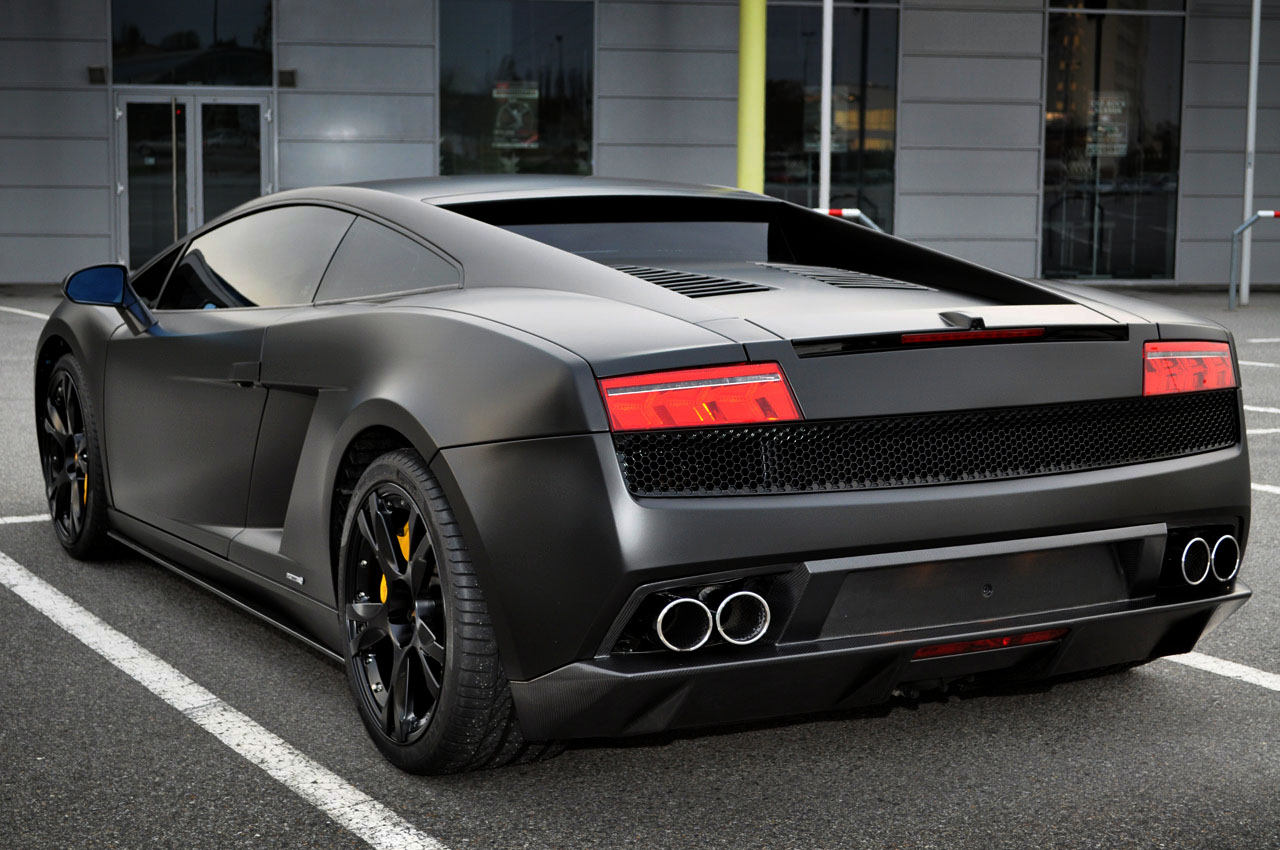 Matte Fanatic Matte Black Lamborghini Gallardo