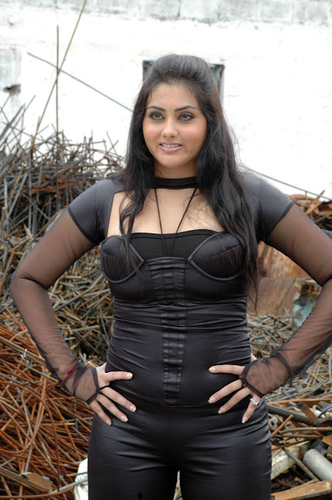 namitha new from love college, namitha unseen pics