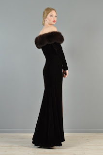 Vintage 1980's black velvet Victor Costa maxi dress with brown fox fur collar