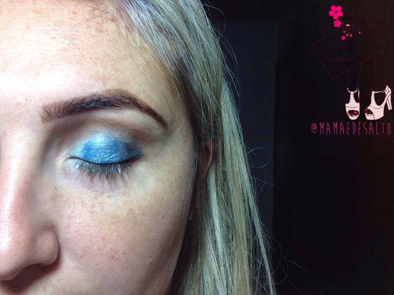 tutorial de maquiagem azul inspiração para festas de final de ano e verão => blog Mamãe de Salto