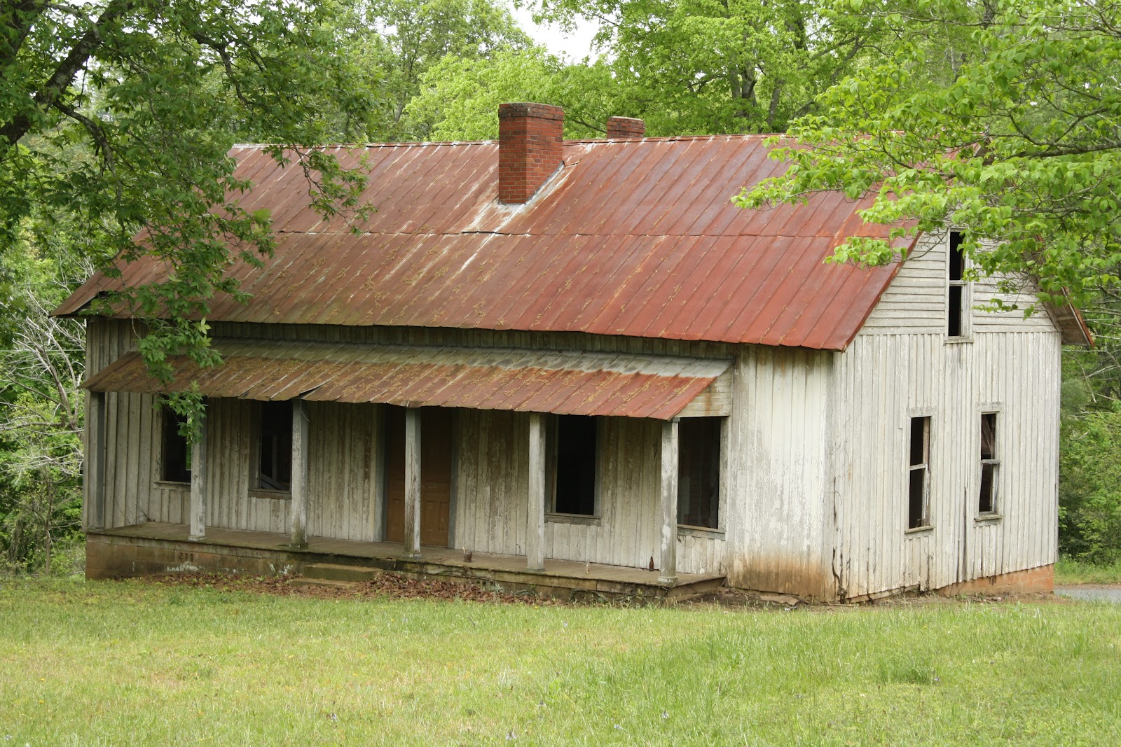Robbins Family Hangout "Hunger Games" Movie Set Henry River Mill Village Hildebran, North Carolina