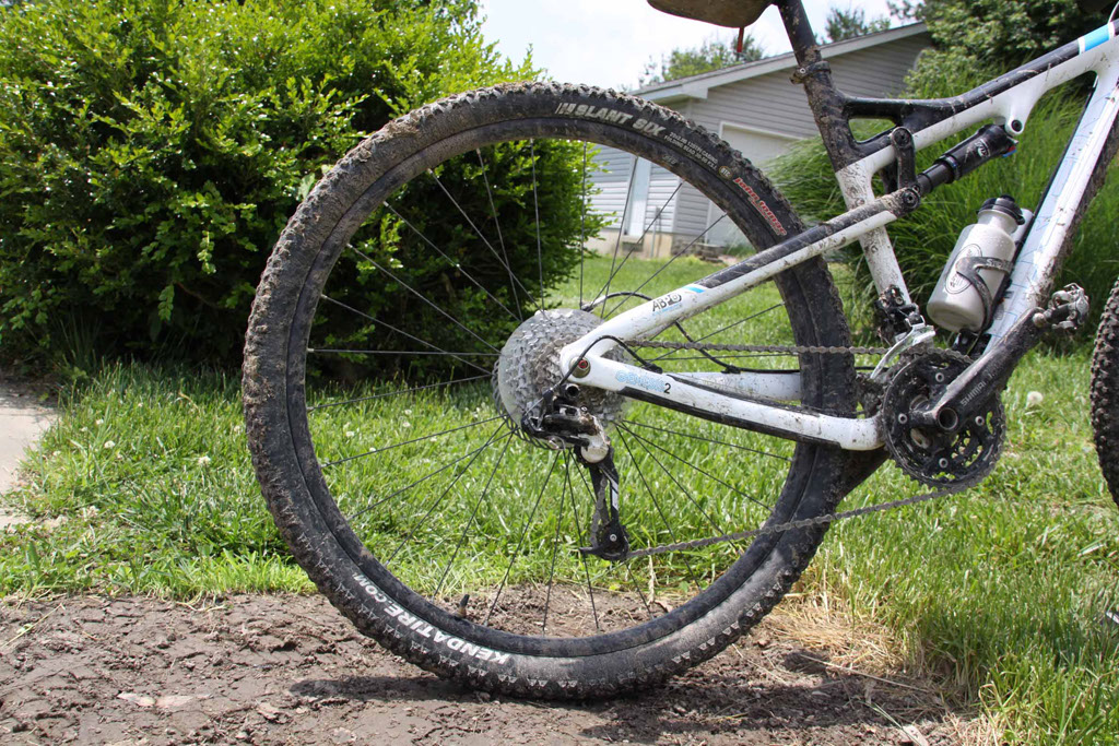 Rock Racing: Kenda Slant Six Tire Review