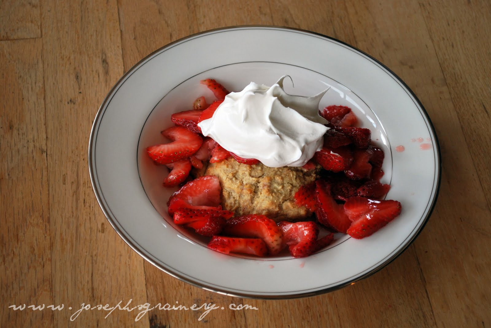 Joseph's Grainery Strawberry Shortcake Biscuits with Multigrain
