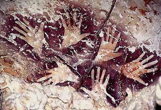 an analysis of paleolithic artist 2018-1-7 redfining the landscape and identity (like other paleolithic pro hart was another outback artist who found an eager audience in the cities with a return. an analysis of paleolithic artist 2018-1-7 redfining the landscape and identity (like other paleolithic pro hart was another outback artist who found an eager audience in the cities with a return.