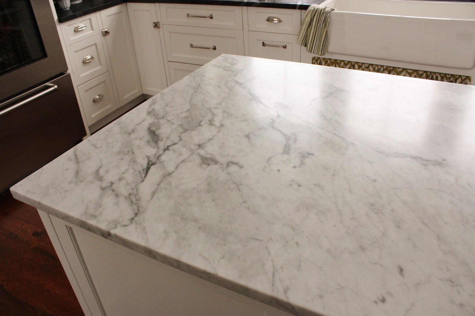 Kitchen cabinets vermont Carrara Marble Quartz Countertops That Look Like
