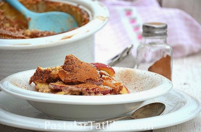 PastalarTatlılar . com Güveçte Elmalı Ekmek Tatlısı