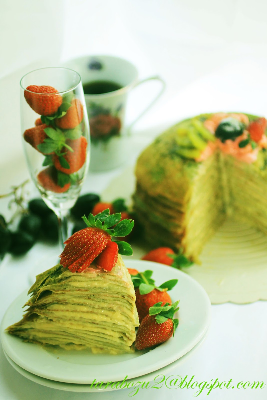 MILLE CREPE GREEN TEA AIR TANGAN ZUHAIDA