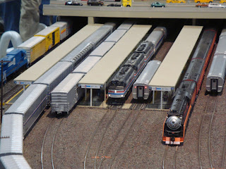 Amtrak Model Train Layout Scale S Z O N HO Gauge Sales | John