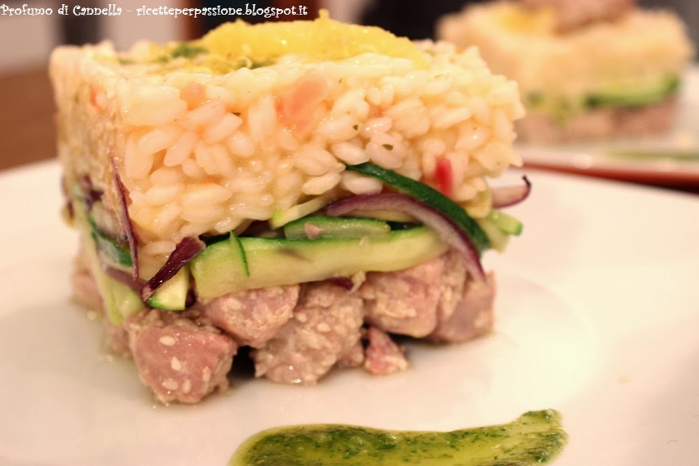 Risotto al limone con tonno fresco e verdurine - piatto ricco