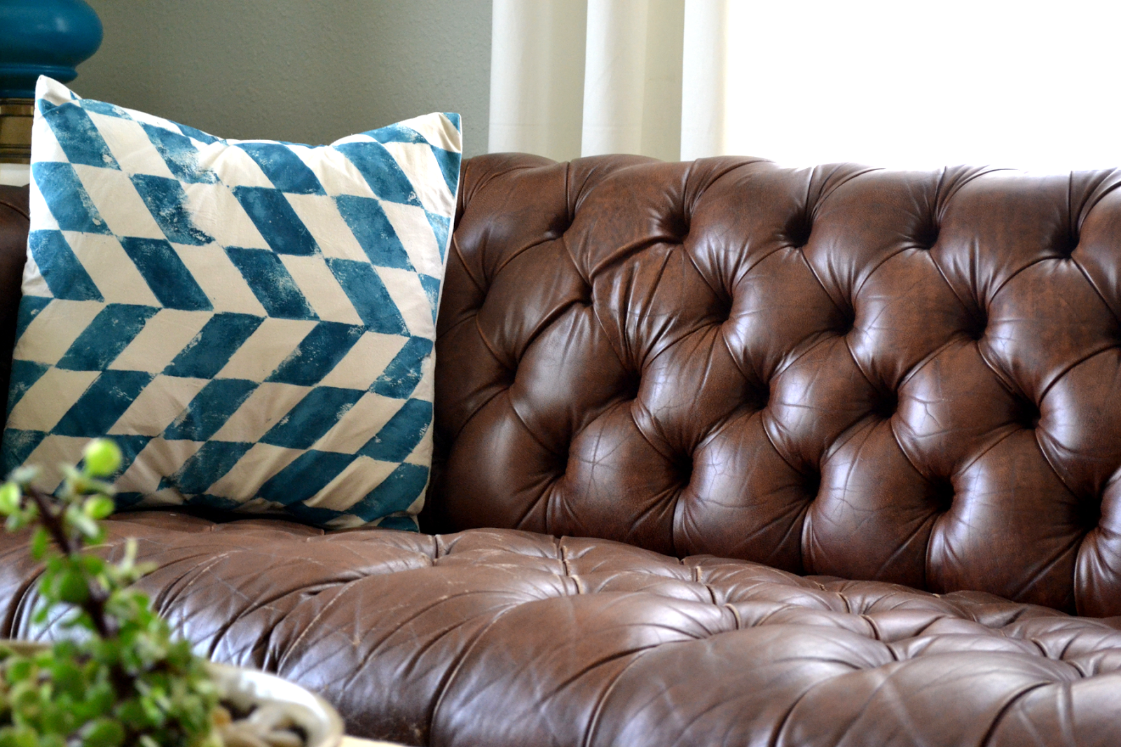 A home in the making: {renovate} new living room furniture